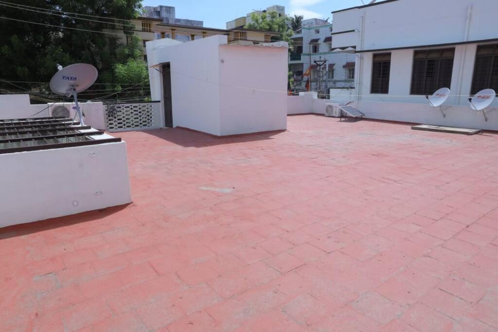 Heritage Home With 2 Bed/2 Bath With Kitchen In A Residential Neighborhood. Maduraj Zewnętrze zdjęcie